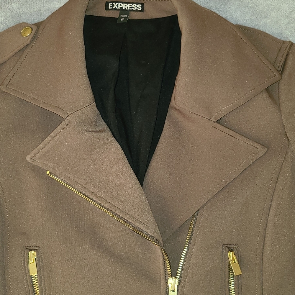 Jacket - Picture 2 of 3